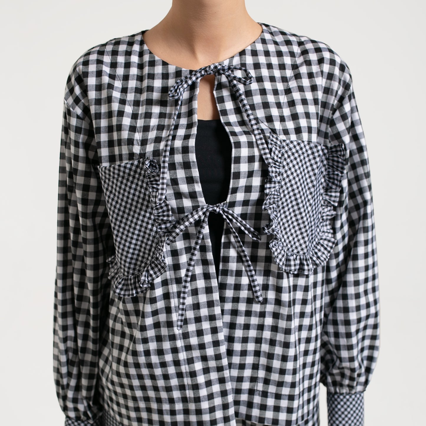 Lola Outer Black