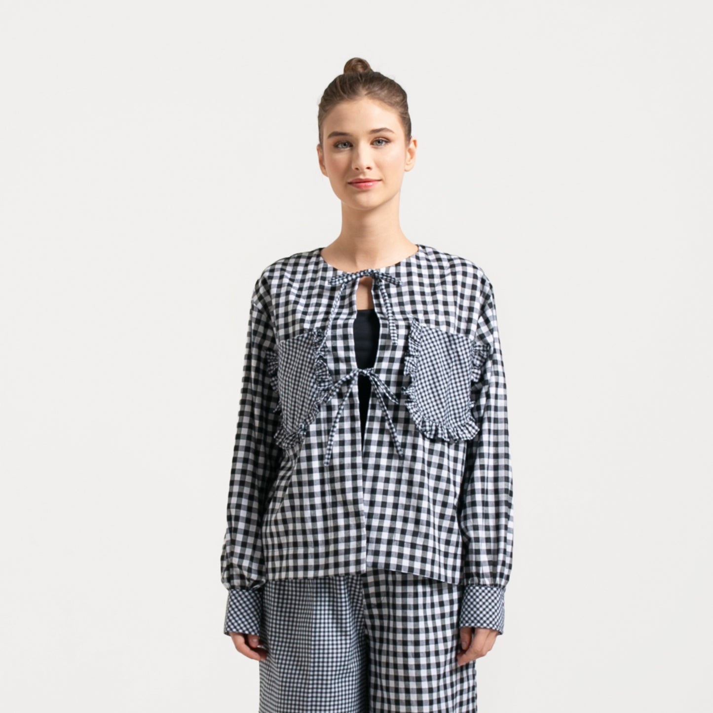 Lola Outer Black