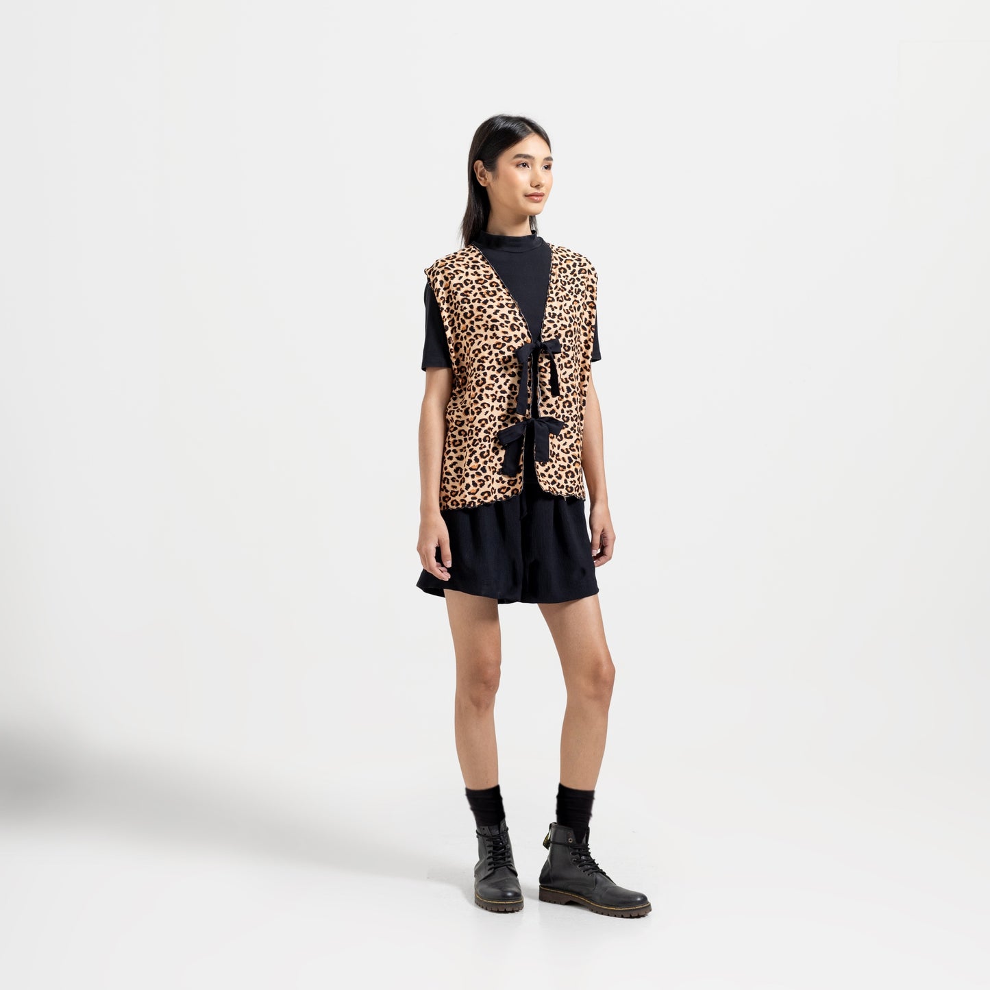 LEOPARD VEST