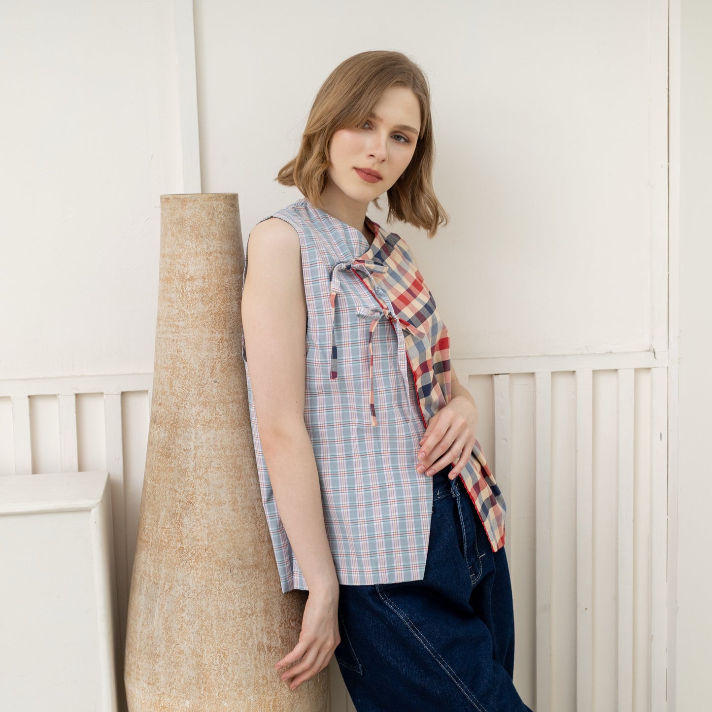 Belle Vest Red